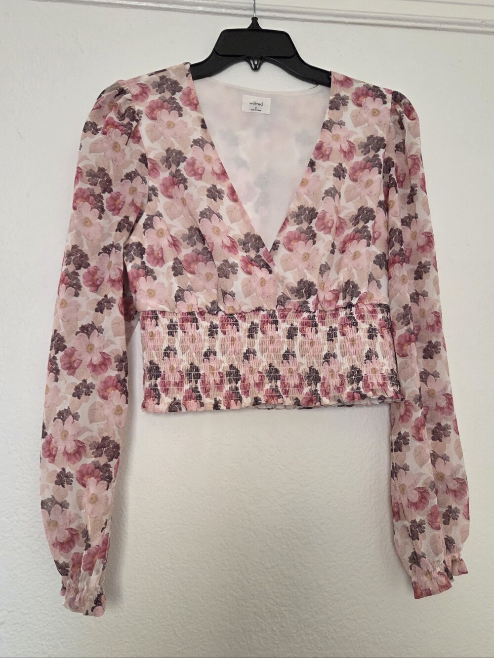 Aritzia Wilfred Floral Smocked Wistful Cropped Chiffon Blouse